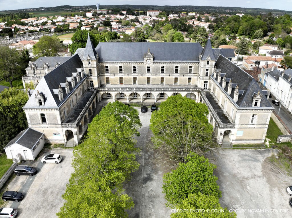 Rehabilitation-du-pole-culturel-Fontenay-le-Comte-Groupe-Novam